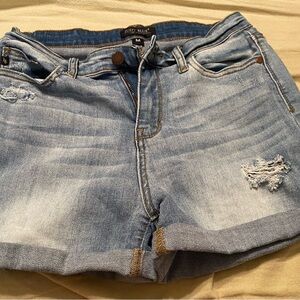 Judy Blue shorts